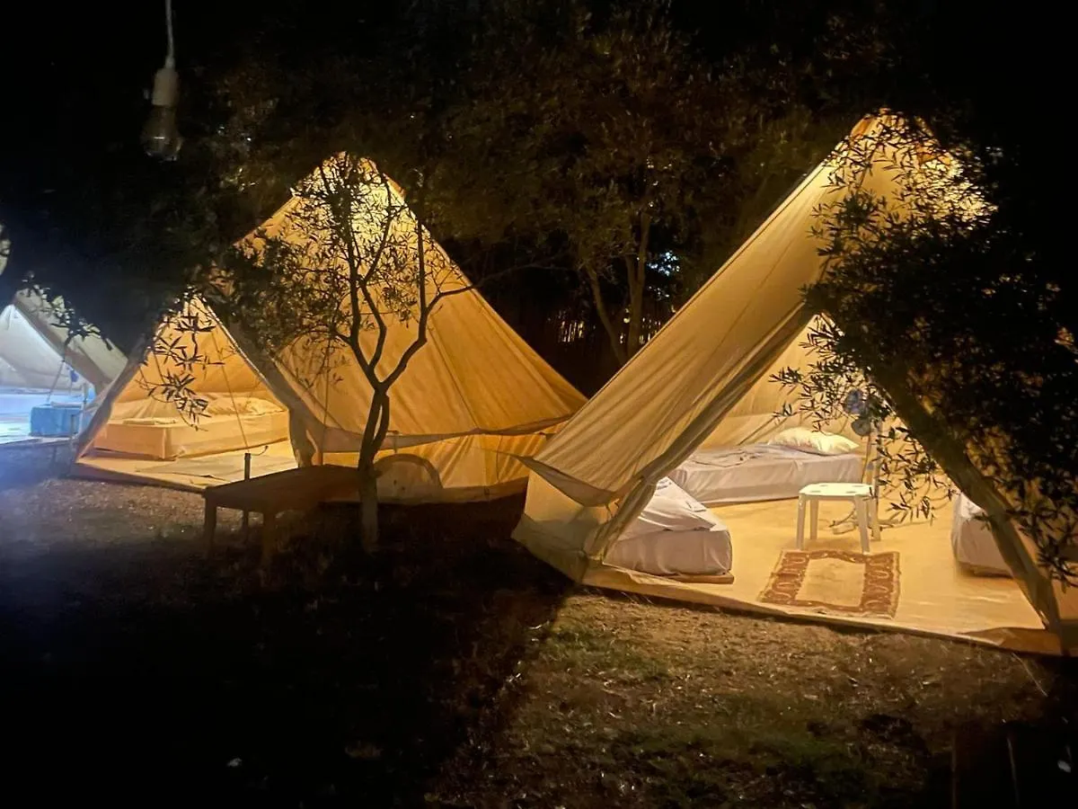 Garden Lake Camping Ksamil Luxury tent