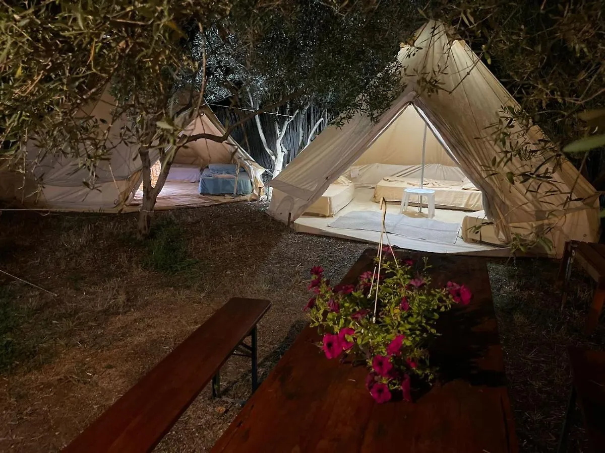 Garden Lake Camping Ksamil