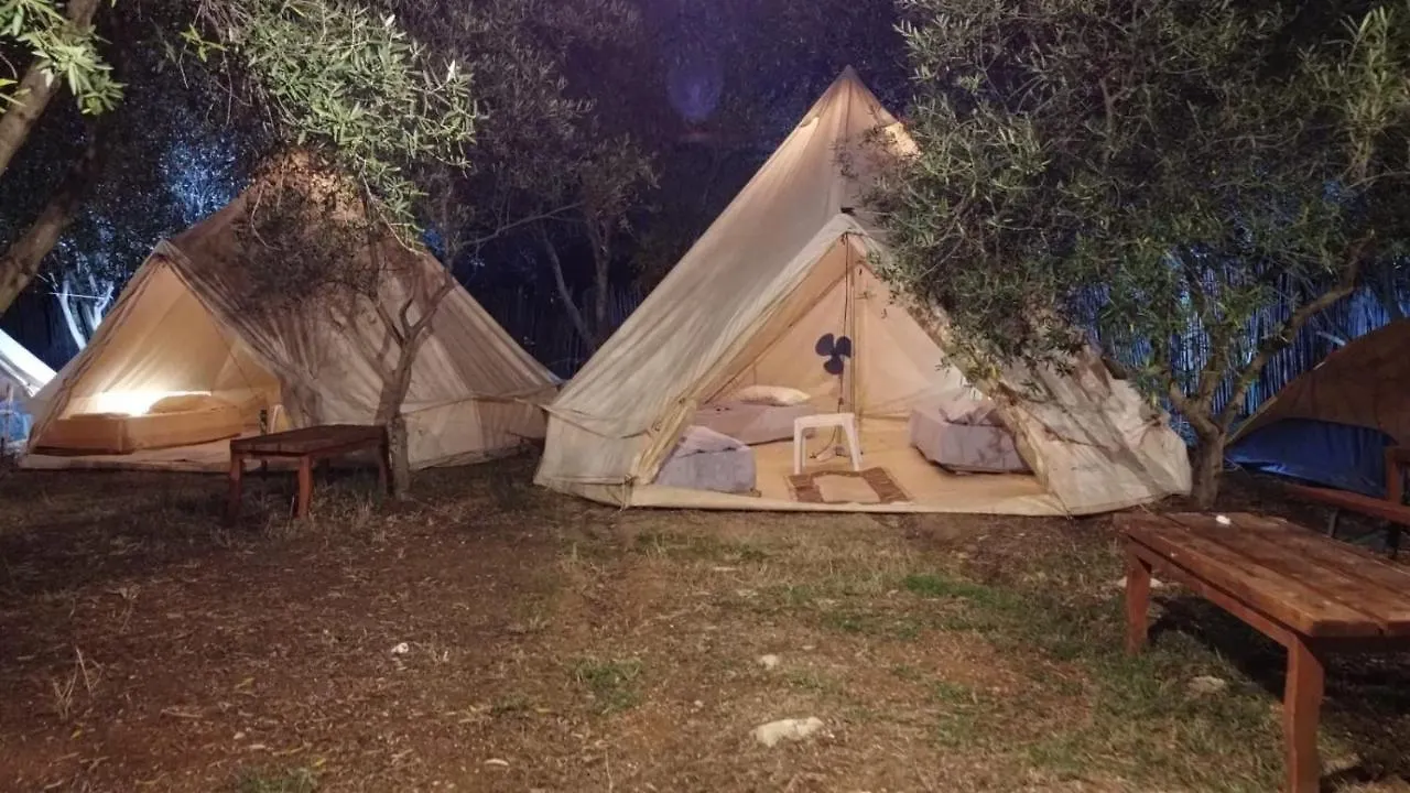 Garden Lake Camping Ksamil