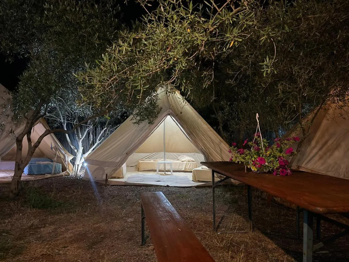 Garden Lake Camping Ksamil