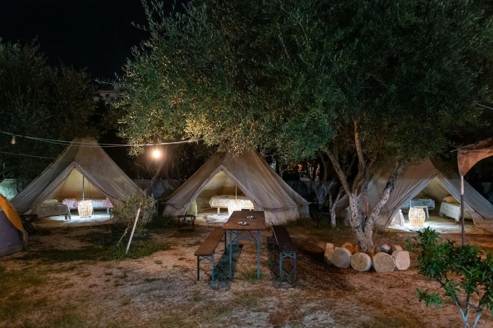 Garden Lake Camping Ksamil